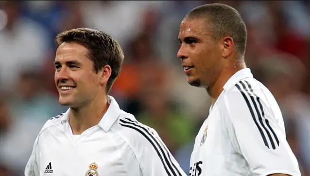 一名备受关 一名备受关